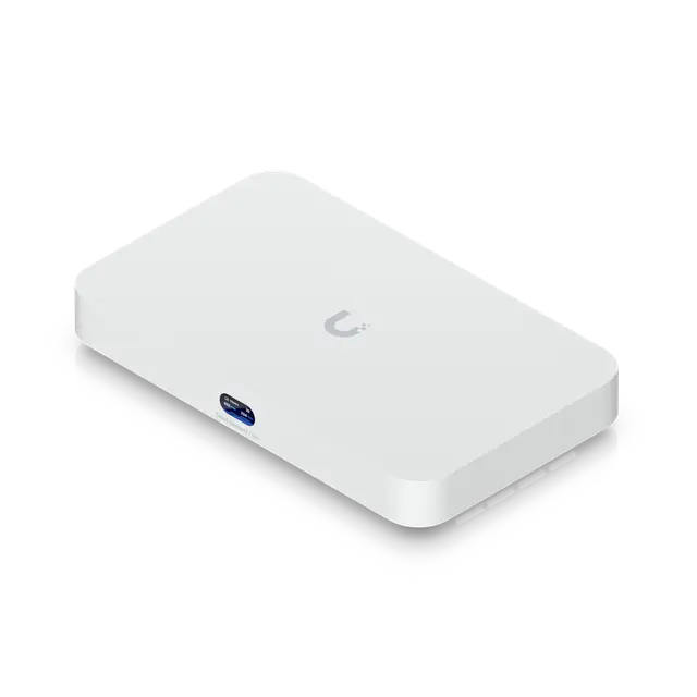 UniFi Cloud Gateway Fiber 视角 9