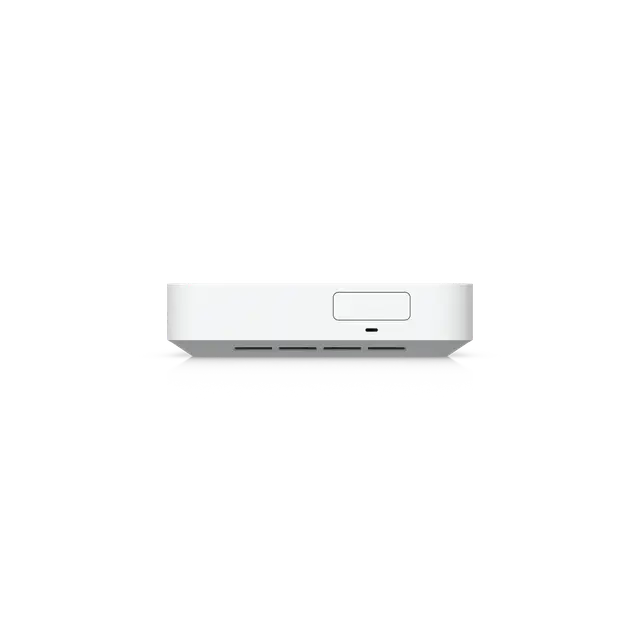 UniFi Cloud Gateway Fiber 视角 8